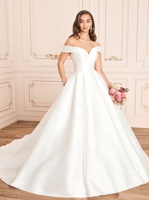Gallery image 11: always-and-forever-bridal-studio