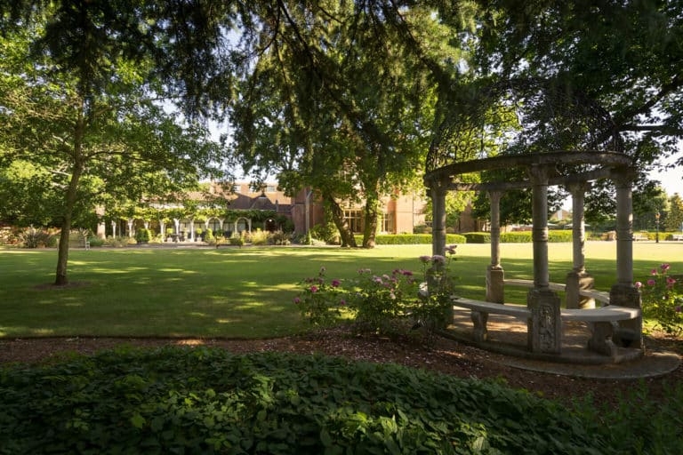 Gallery image 5: warren-house