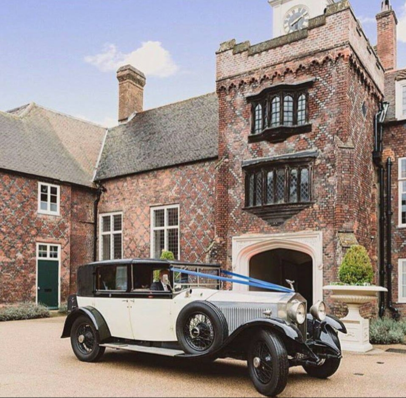 Gallery image 1: ultimate-classic-car-hire