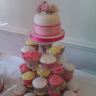 Cake maker, Shenaz Lake-Thomas gives her top tips for buying a cake for a small wedding