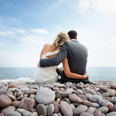 iLoX Wedding Photography has relocated from Devon to Surrey