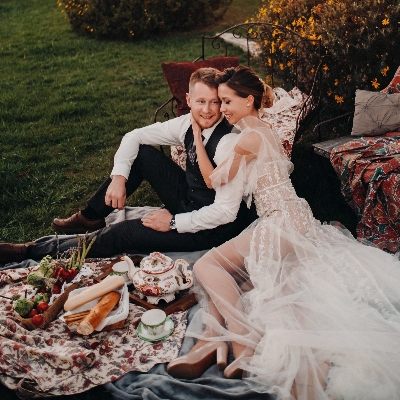 Style your Surrey wedding with the help of a local venue stylist