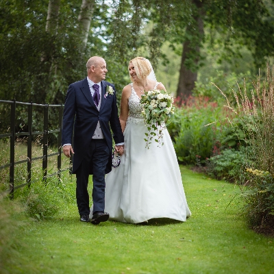 Lisa and Stuart tied the knot at the beautiful Pembroke Lodge