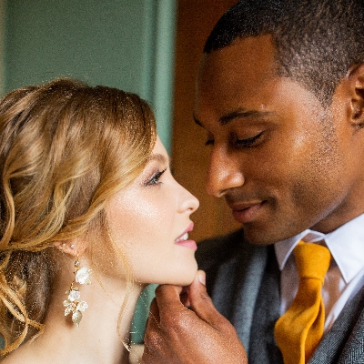 This styled shoot at Wotton House combines English romanticism with American modernism