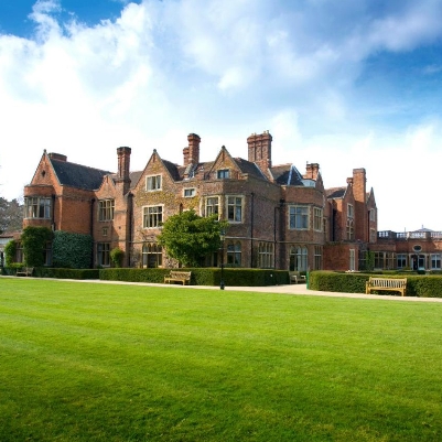 Warren House Hotel is a Grade II listed wedding venue