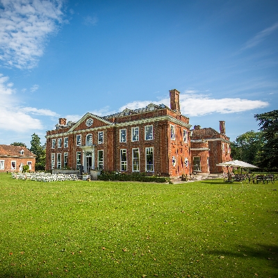 Wedding News: County Wedding Events comes to Bradbourne House, Kent!