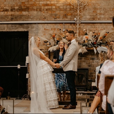 Real Weddings: Childhood Sweethearts