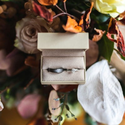 Grooms' News: Would you wear an engagement ring?