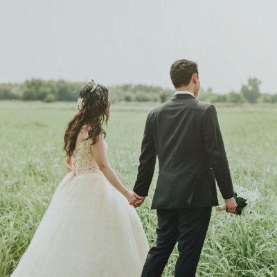 Wedding News: Legal officiants vs legal venues