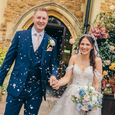 Real Weddings: Love at first swipe