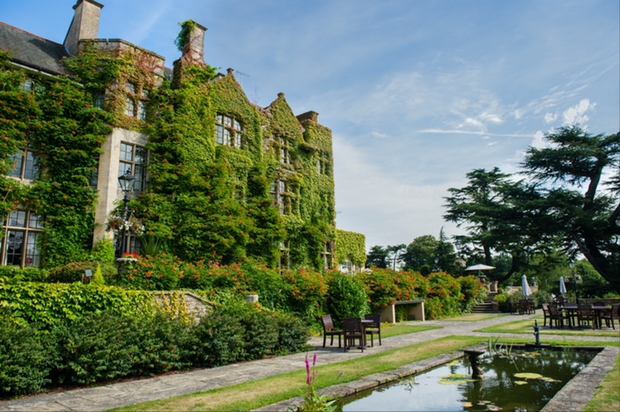 Say 'I do' at Pennyhill Park, an Exclusive Hotel & Spa: Image 1