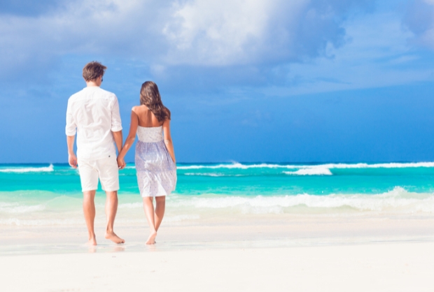 Honeymoon sale with local travel specialist: Image 1