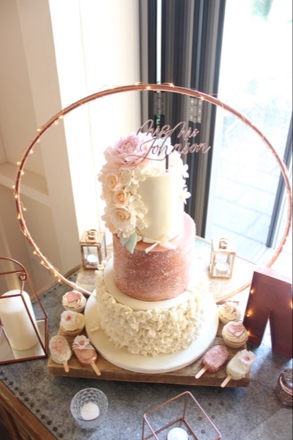 Local cake maker, Sara Somanah, reveals her top tips for choosing an unusual wedding cake: Image 1