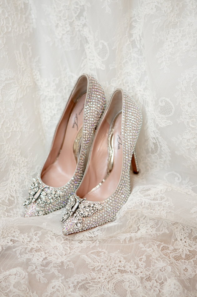 Shoe designer and London socialite Aruna Seth gives her tips on rescheduling a wedding: Image 1