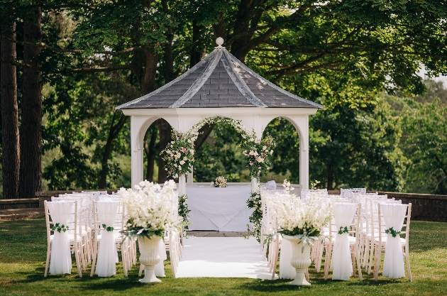 Say 'I do' at Foxhills Club & Resort: Image 1