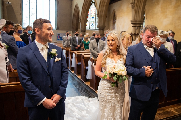 Dad cries at altar