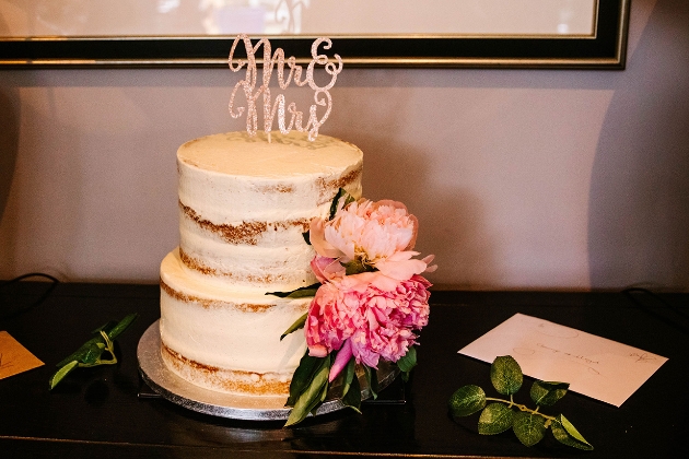 Naked cake