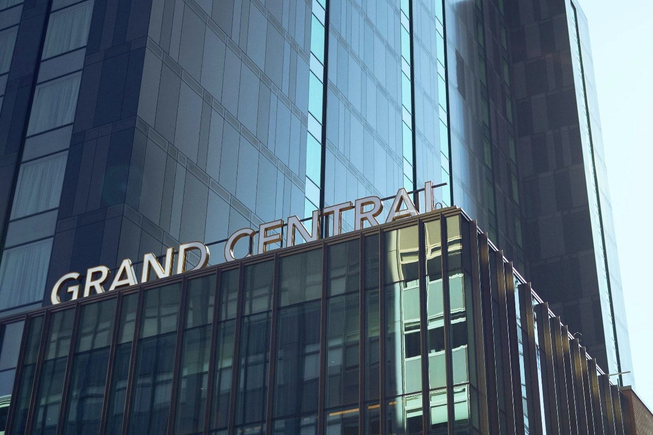 External sign on Belfast’s Grand Central Hotel