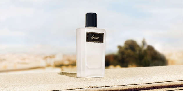 Eau de Parfum Éclat perfume bottle