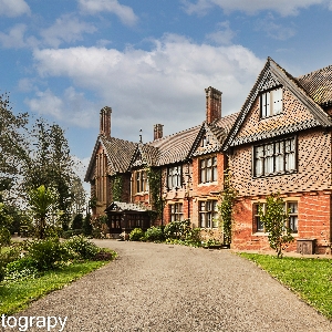 Stanhill Court