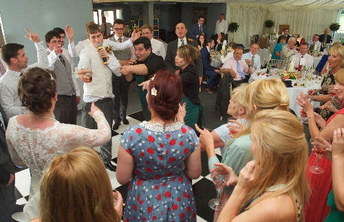 Image 2 from Sing Out Waitresses & Waiters