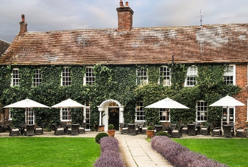 Bush Hotel Farnham